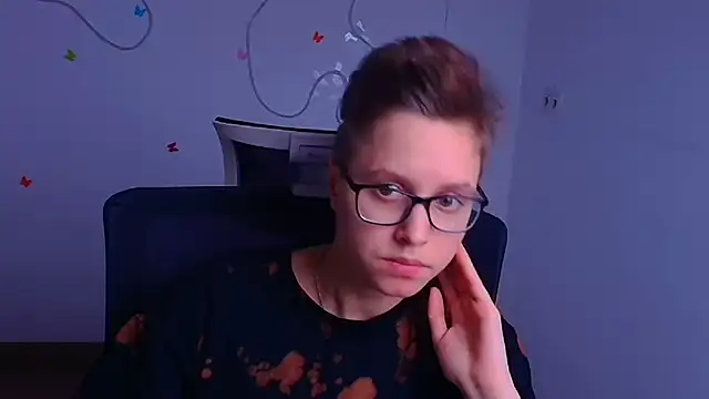 Bella Swannn online show from March 5, 3:18 pm