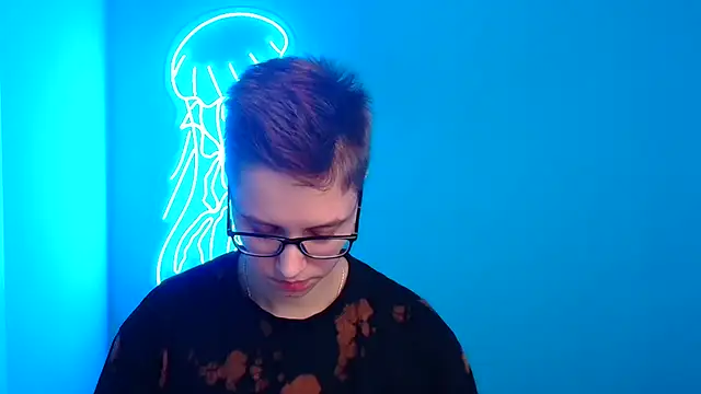 Bella Swannn online show from March 13, 6:12 pm