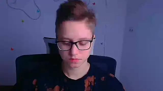 Bella Swannn online show from March 5, 12:11 pm