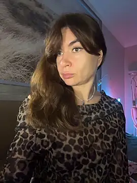 Snapshot of Mary_Kiitty chatting on May 11, 11:22 am Mary Kiitty online show from May 11, 11:22 am