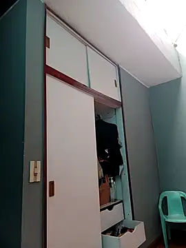 Ariana Rodriguez online show from March 6, 2:01 pm