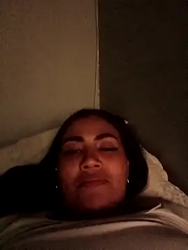 Ariana Rodriguez online show from May 7, 3:11 am