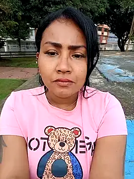 Ariana Rodriguez online show from October 12, 12:50 pm