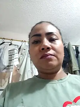 Ariana Rodriguez online show from February 23, 1:01 pm