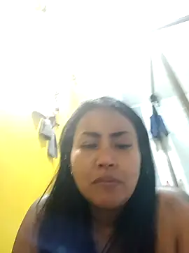 Ariana Rodriguez online show from November 24, 1:00 pm