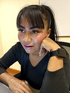 Snapshot of Ariana_Rodriguez chatting on June 3, 4:55 pm Ariana Rodriguez online show from June 3, 4:55 pm