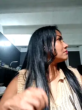 Ariana Rodriguez online show from October 16, 1:36 am