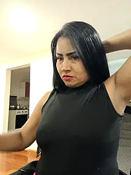 Ariana Rodriguez online show from March 28, 1:56 pm