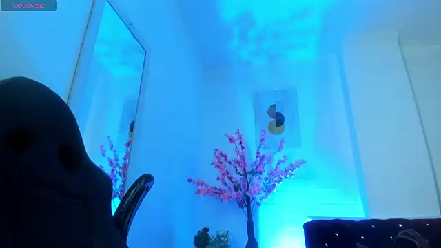 Ayliinn  online show from April 12, 12:47 am