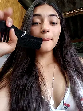 Snapshot of Valen_Person chatting on October 22, 3:11 pm Valen Person online show from October 22, 3:11 pm