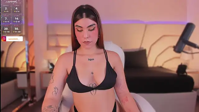 Snapshot of Violeta-Marquez chatting on November 21, 11:42 am Violeta-Marquez online show from November 21, 11:42 am