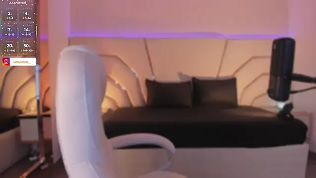 Snapshot of Violeta-Marquez chatting on November 11, 11:38 am Violeta-Marquez online show from November 11, 11:38 am