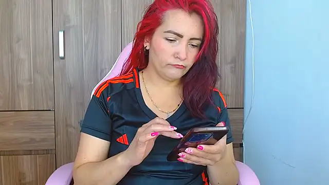 Snapshot of nanis_milf chatting on July 7, 2:42 pm nanis milf online show from July 7, 2:42 pm