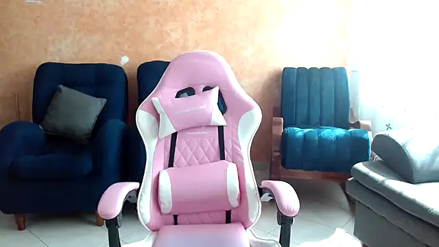 nanis milf online show from February 6, 2:46 pm