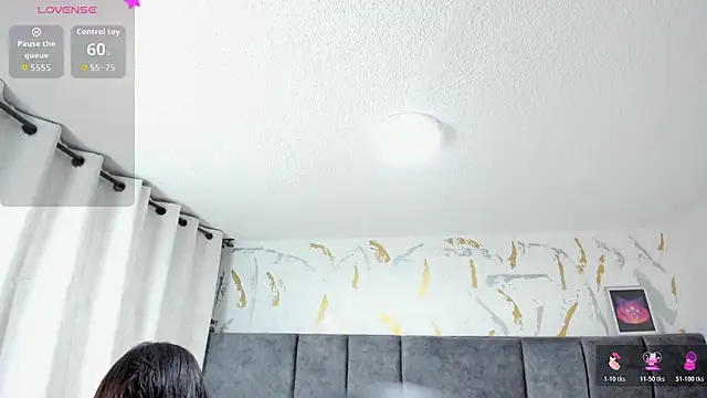 Snapshot of Cristal_Velle chatting on November 26, 12:49 pm Cristal Velle online show from November 26, 12:49 pm