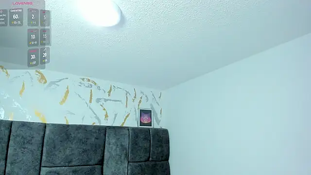 Cristal Velle online show from March 11, 12:32 pm