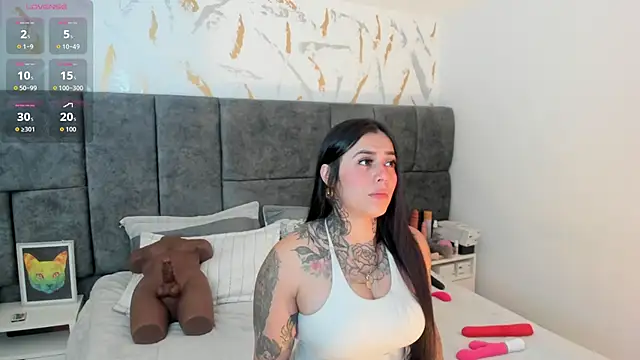 Cristal Velle online show from March 28, 11:33 am