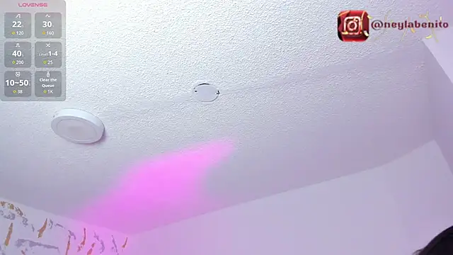 Cristal Velle online show from July 3, 1:17 pm