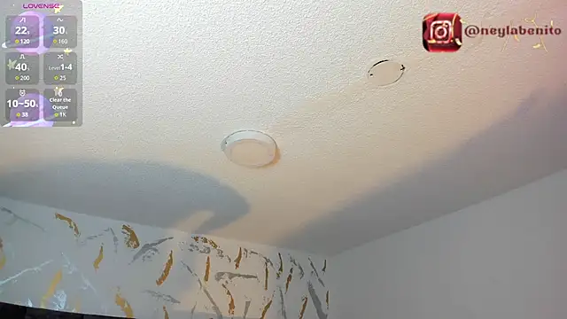 Cristal Velle online show from July 22, 1:13 pm