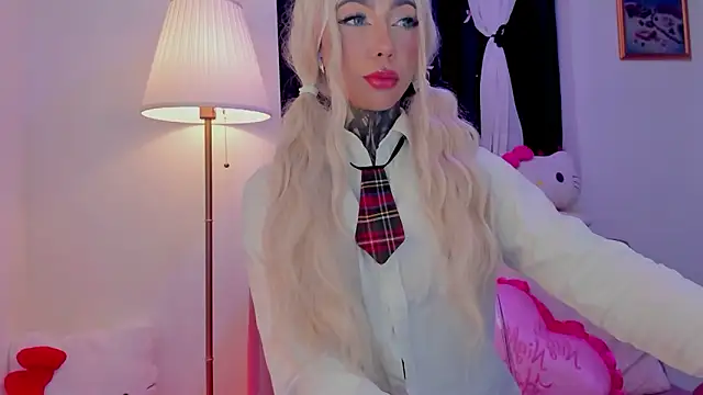 Snapshot of Dani_Valen chatting on November 7, 10:03 pm Dani Valen online show from November 7, 10:03 pm