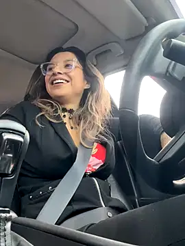 Isabella Varella online show from November 26, 2:17 pm