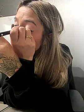 Isabella Varella online show from January 9, 1:07 pm