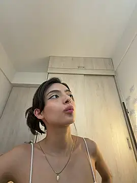 ZaraLuuv online show from March 10, 6:12 pm