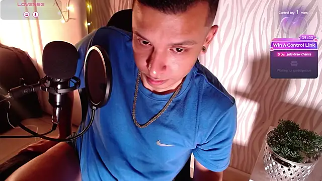 connor steel2 online show from March 7, 11:27 pm