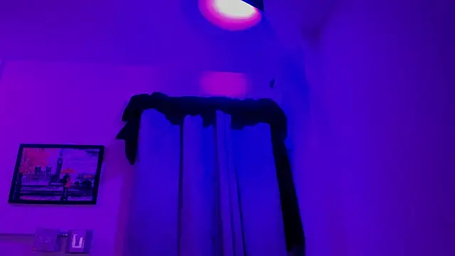 Liz ortega30 online show from April 21, 11:50 am