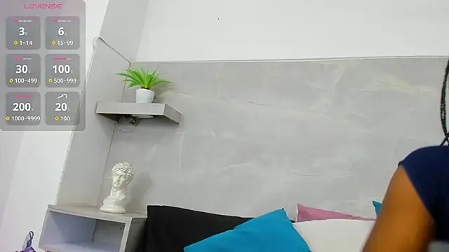 Liz ortega30 online show from March 4, 11:40 am