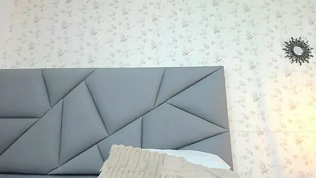 Liz ortega30 online show from October 21, 7:02 pm