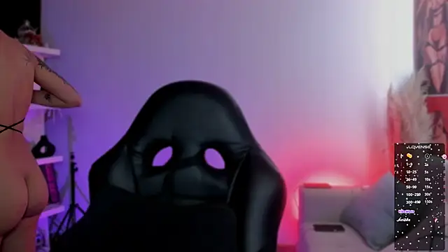 Saraa Desiree online show from October 18, 4:20 pm