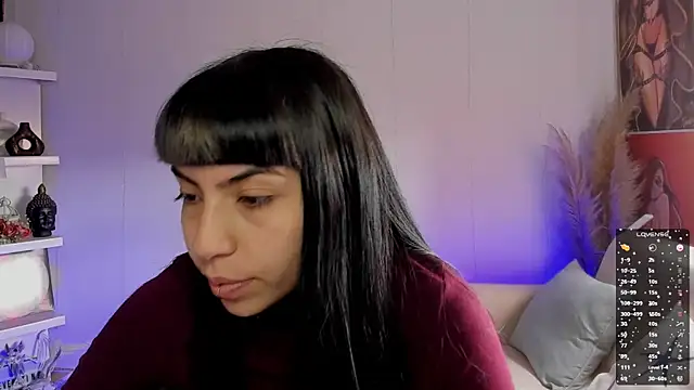 Saraa Desiree online show from September 12, 7:13 pm