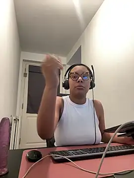 Melia Rayne online show from February 12, 10:37 am