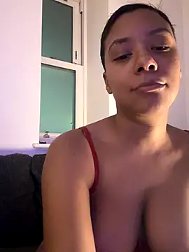 Melia Rayne online show from November 27, 5:46 pm