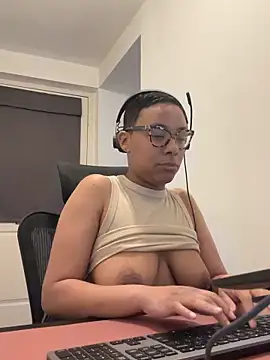 Melia Rayne online show from March 26, 10:35 am