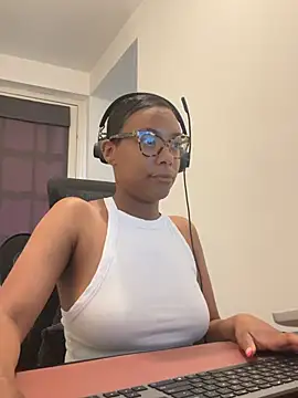 Melia Rayne online show from May 26, 9:40 am