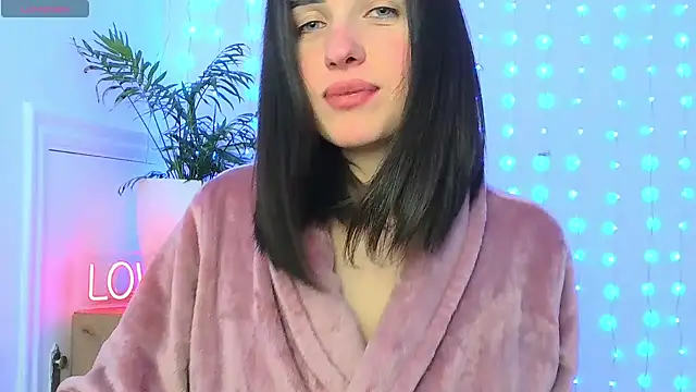 Snapshot of neferutt chatting on February 5, 4:47 pm neferutt online show from February 5, 4:47 pm