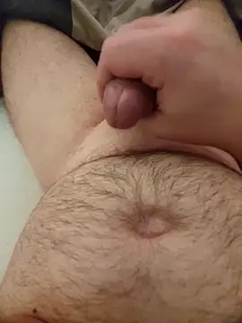 Snapshot of Littleshyguy chatting on December 15, 5:13 am Littleshyguy online show from December 15, 5:13 am