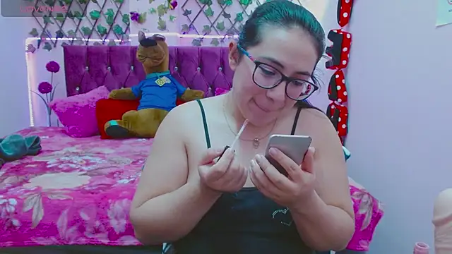 Anny  cute online show from September 17, 8:44 pm