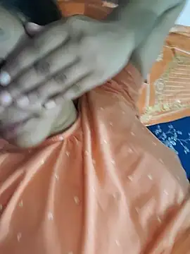 Snapshot of sexy-trisha1 chatting on November 10, 11:26 am sexy-trisha1 online show from November 10, 11:26 am