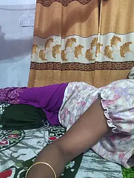 Snapshot of sexy-trisha1 chatting on November 7, 1:26 pm sexy-trisha1 online show from November 7, 1:26 pm