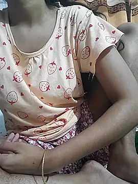 Snapshot of sexy-trisha1 chatting on November 1, 2:00 pm sexy-trisha1 online show from November 1, 2:00 pm