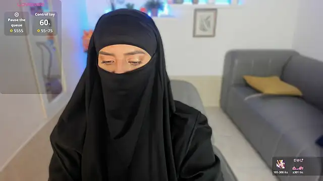 Snapshot of salma_arabicc chatting on December 23, 4:23 am salma arabicc online show from December 23, 4:23 am