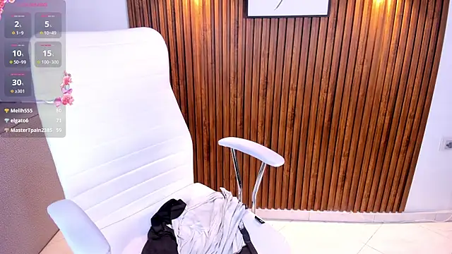 Snapshot of salma_arabicc chatting on March 15, 9:19 am salma arabicc online show from March 15, 9:19 am