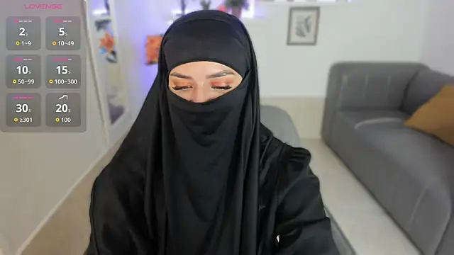 Snapshot of salma_arabicc chatting on December 15, 4:29 am salma arabicc online show from December 15, 4:29 am