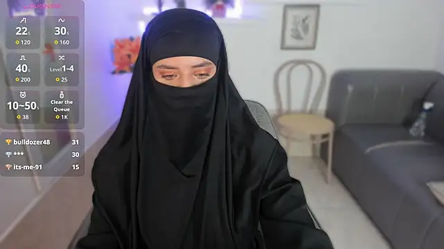 Snapshot of salma_arabicc chatting on December 2, 6:37 am salma arabicc online show from December 2, 6:37 am