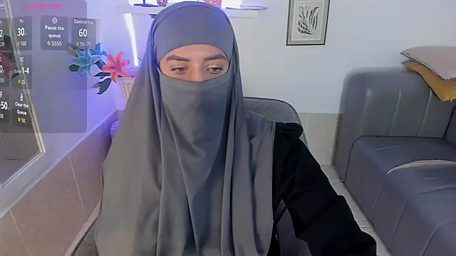 Snapshot of salma_arabicc chatting on November 14, 3:54 am salma arabicc online show from November 14, 3:54 am