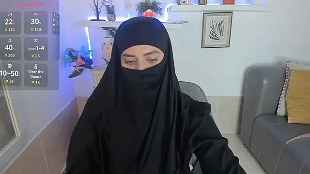 Snapshot of salma_arabicc chatting on November 13, 4:27 am salma arabicc online show from November 13, 4:27 am