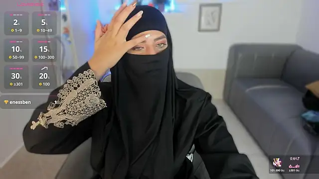 Snapshot of salma_arabicc chatting on December 22, 4:23 am salma arabicc online show from December 22, 4:23 am